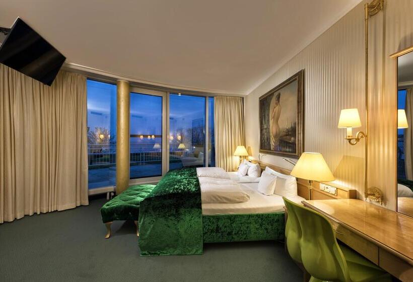 جناح, Kaiserhof Heringsdorf