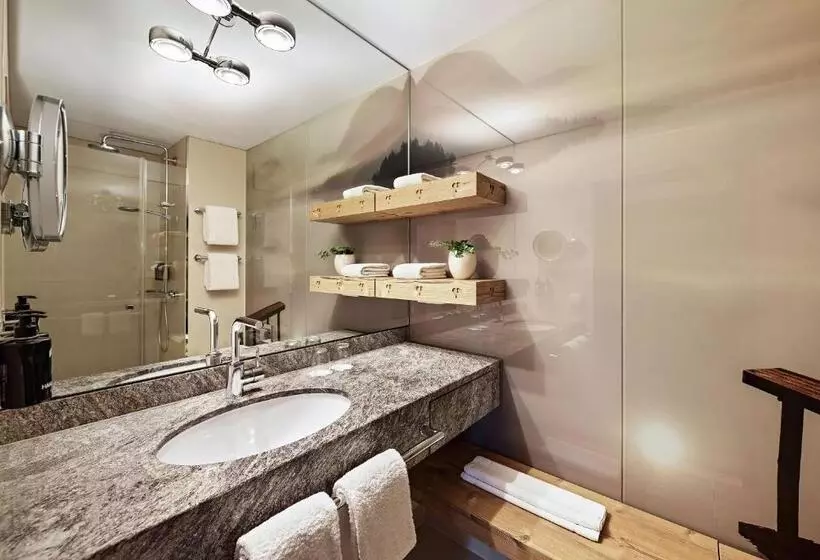 キングサイズベッドのスタンダードルーム, Lindner Hotel Oberstaufen Parkhotel, Part Of Jdv By Hyatt