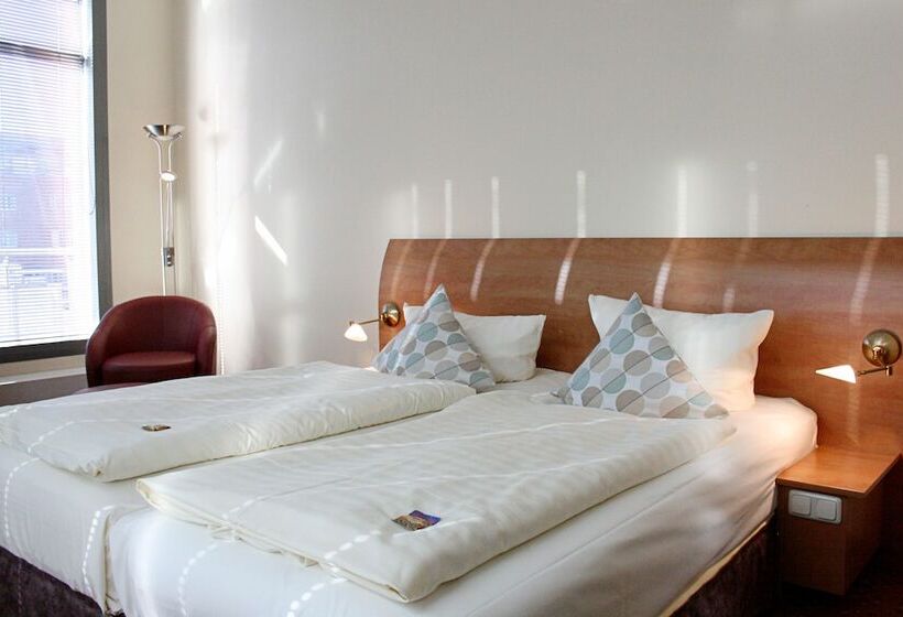 コンフォートルーム, Mercator Itzehoeklosterforst