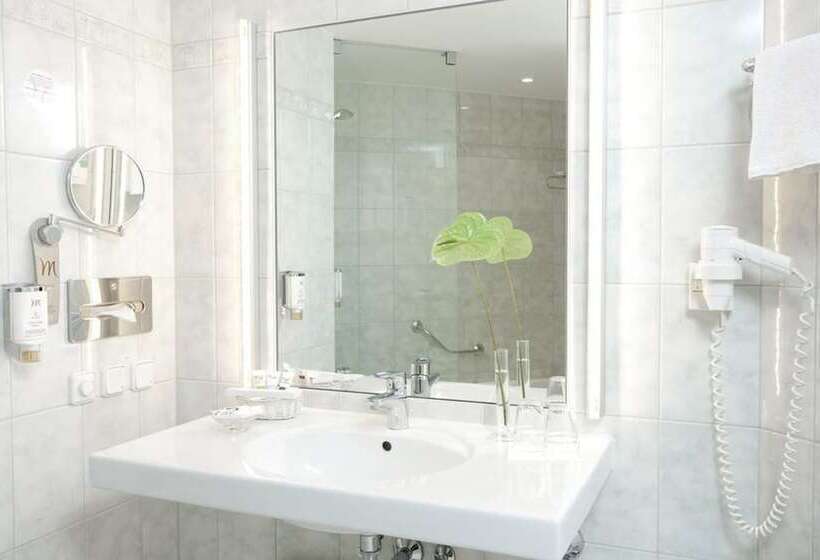 اتاق استاندارد, Mercure Hotel Berlin Tempelhof