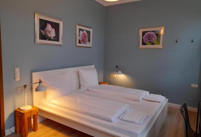 Стандартный Номер Кровать Кинг, Pelli Hof Rendsburg By Tulip Inn