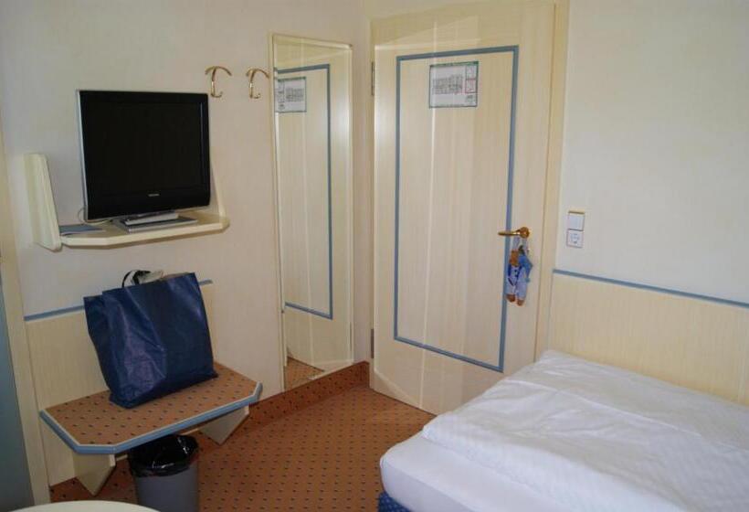 غرفة قياسية فردية, Restaurant Schwedi