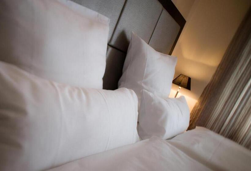 高级大房间, Top Hotel Krämer