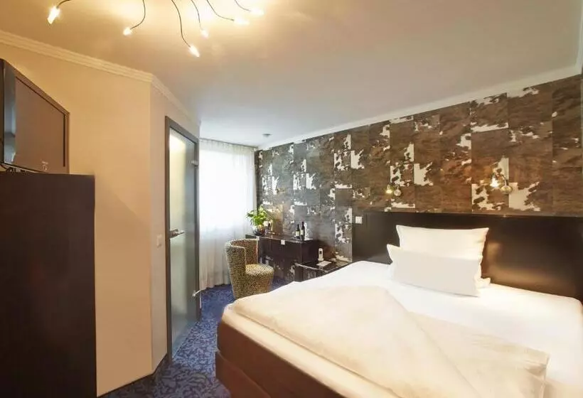 اتاق راحتی یک تخته, Top Hotel Krämer