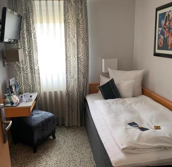 シングルベーシックルーム, Top Hotel Krämer