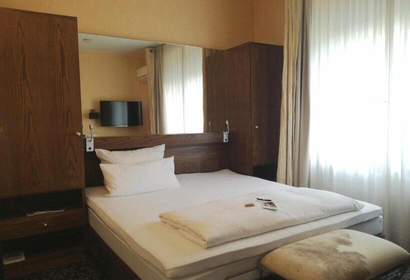 ベーシックルーム, Top Hotel Krämer