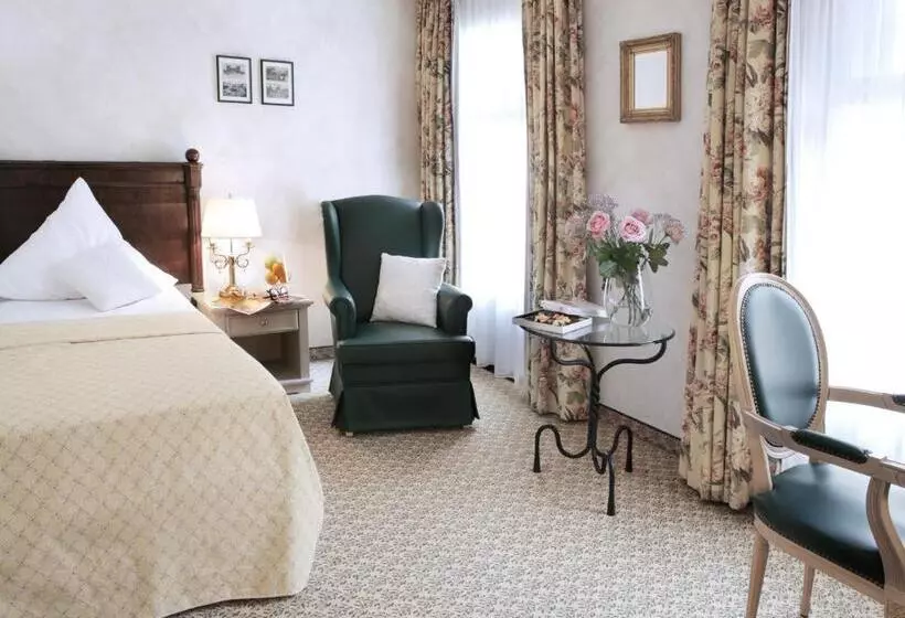 スタンダードシングルルーム, Romantik Hotel Jagdhaus Waldidyll