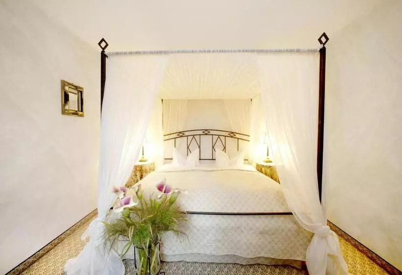 デラックスルーム, Romantik Hotel Jagdhaus Waldidyll
