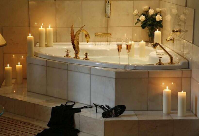 Люкс, Romantik Hotel Jagdhaus Waldidyll