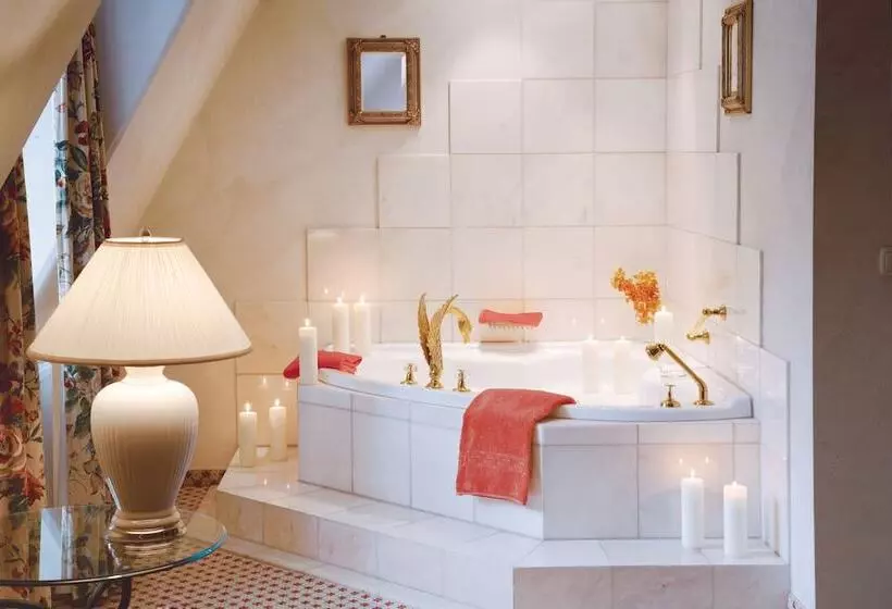 スイート, Romantik Hotel Jagdhaus Waldidyll