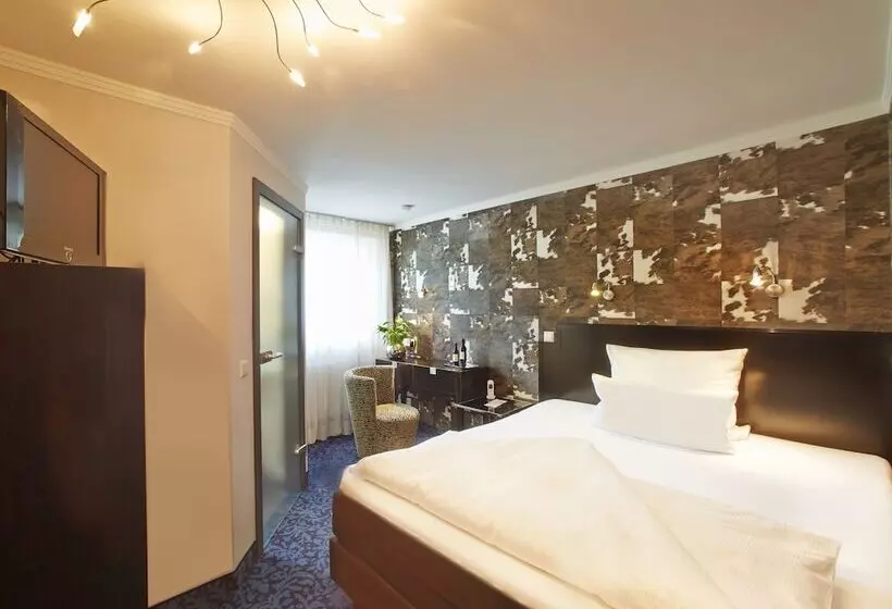 اتاق راحتی یک تخته, Top Hotel Krämer