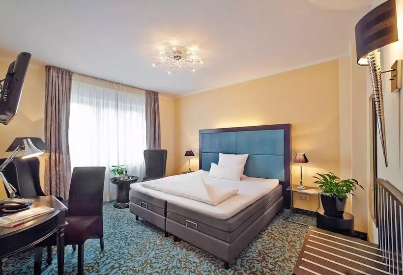 اتاق سوپریور یک تخته, Top Hotel Krämer