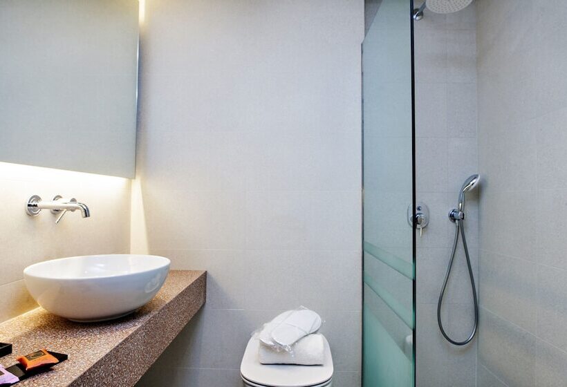 스탠다드 도시전망 룸, Arkadi