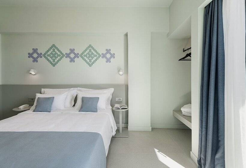 수피리어 룸 도시 전망, Arkadi