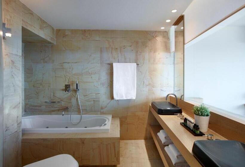 סוויטה נוף לים, Cactus