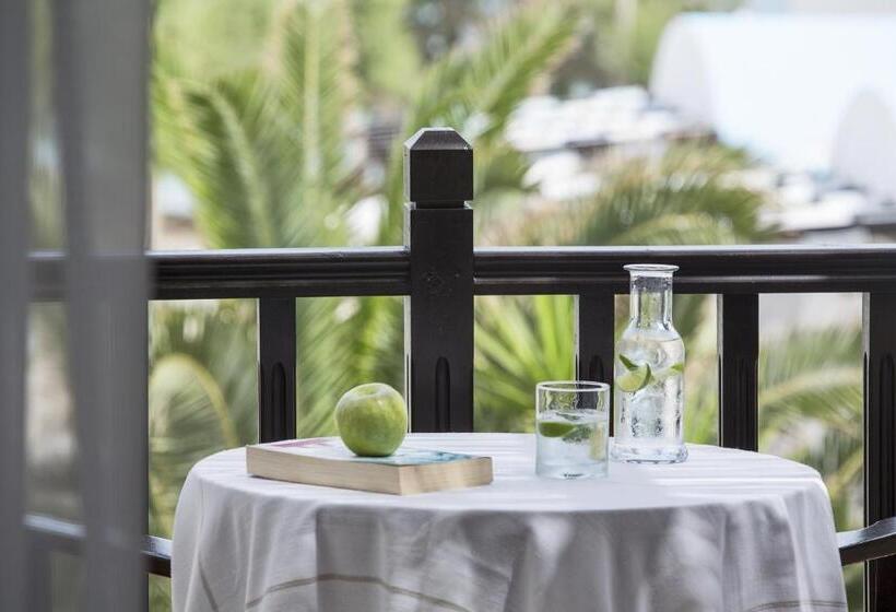 Triple Room Sea View, Contaratos Beach