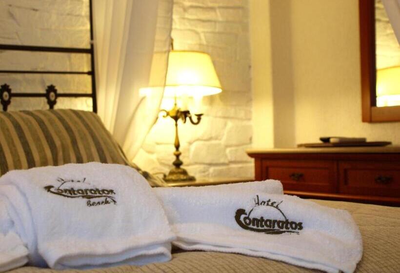 이그제큐티브 스위트, Contaratos Beach