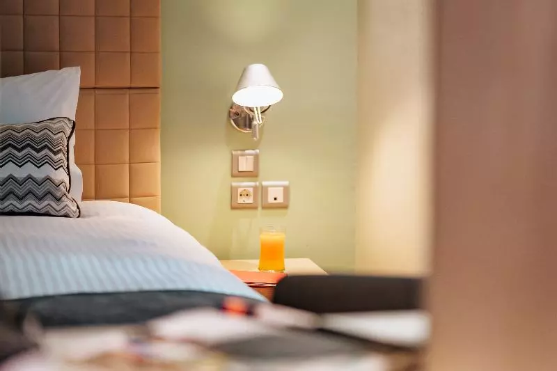 اتاق استاندارد یک نفره, Domotel Olympia