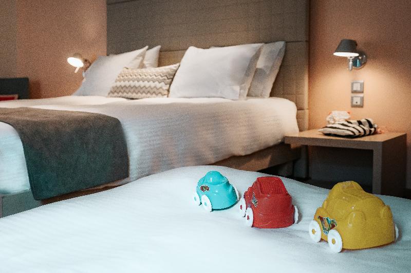 غرفة عائلية, Domotel Olympia