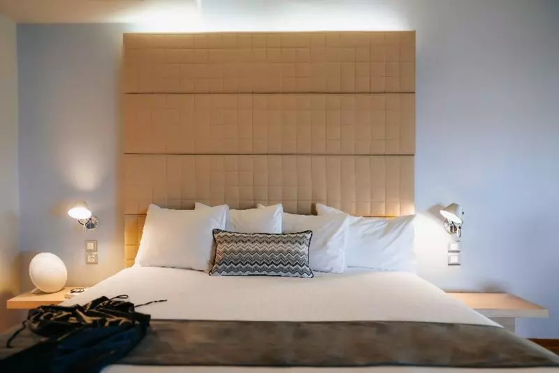 سوییت جونیور, Domotel Olympia