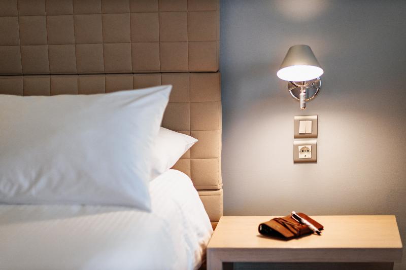 جناح جونيور, Domotel Olympia