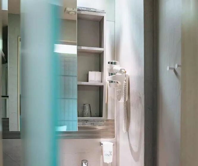 اتاق استاندارد اینتریور, Domotel Olympia