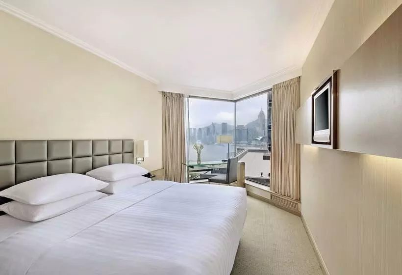 سوییت, The Kowloon