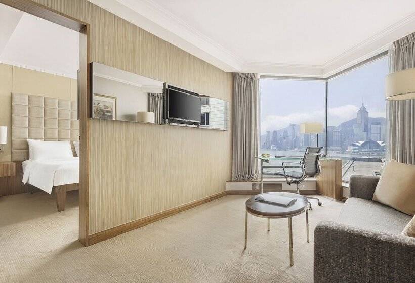 سوییت, The Kowloon