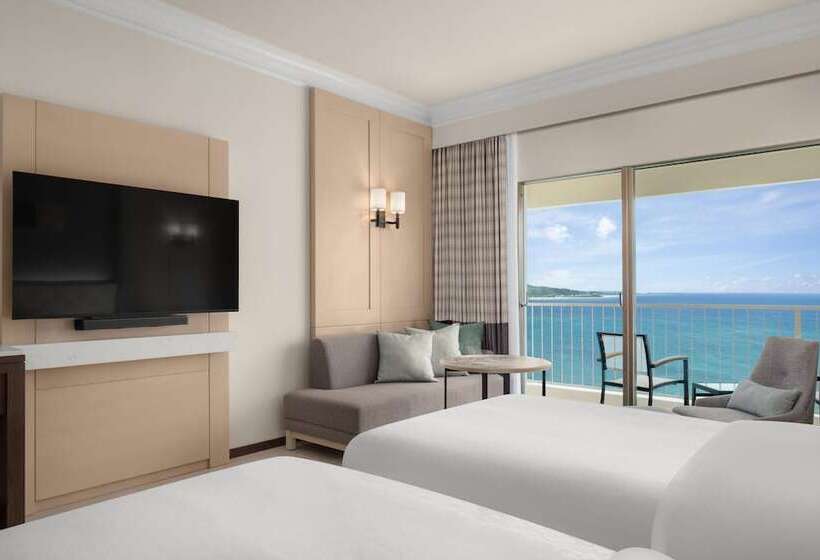 اتاق کلاب, Rihga Royal Laguna Guam Resort