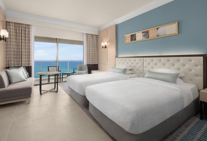 اتاق کلاب, Rihga Royal Laguna Guam Resort