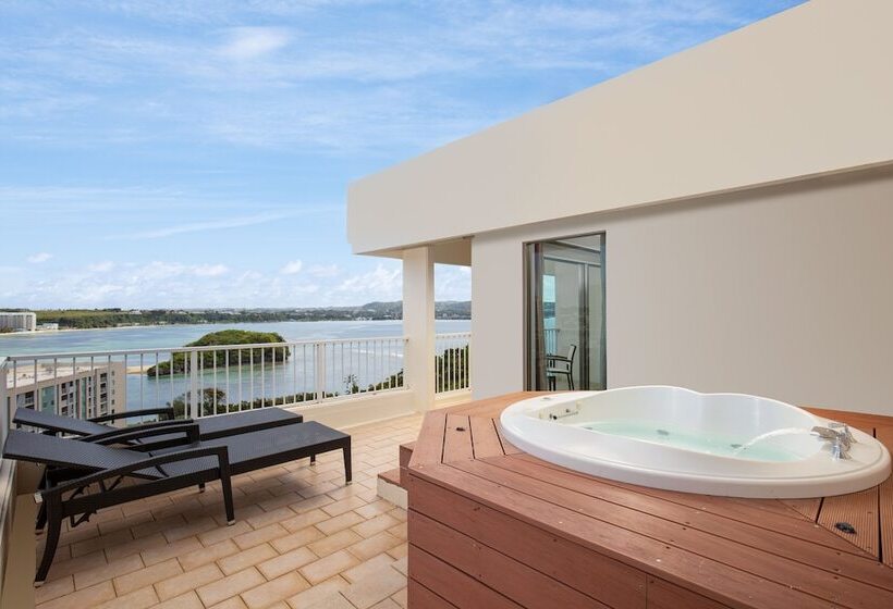 سوئیت کلاب, Rihga Royal Laguna Guam Resort