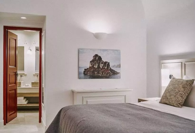 プール付３ベッドルーム　ビラ, Vedema, A Luxury Collection Resort, Santorini