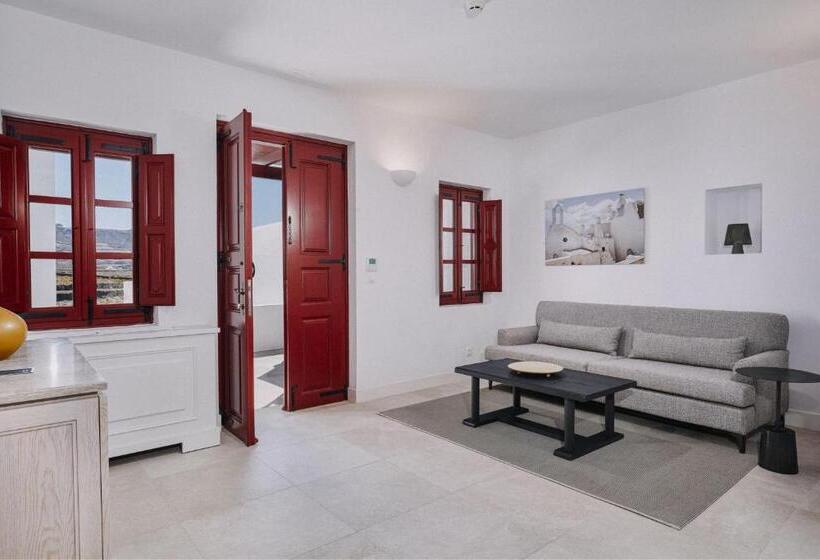 Suite Pat King, Vedema, A Luxury Collection Resort, Santorini