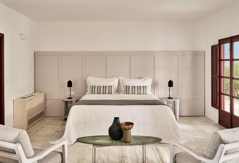 2 Bedroom Suite with Balcony, Vedema, A Luxury Collection Resort, Santorini