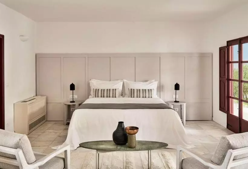 2 Bedroom Suite with Balcony, Vedema, A Luxury Collection Resort, Santorini