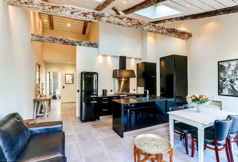 Апартаменты 1 Спальня с Балконом, Florella Félix Faure