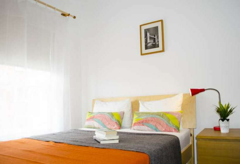 آپارتمان 2 خوابه, Camden Market Apartments