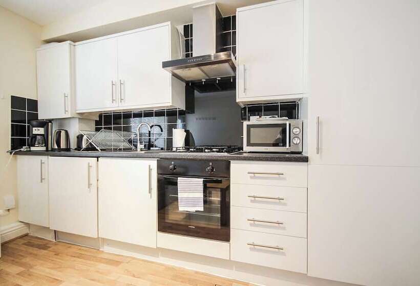 آپارتمان 1 خوابه, Camden Market Apartments