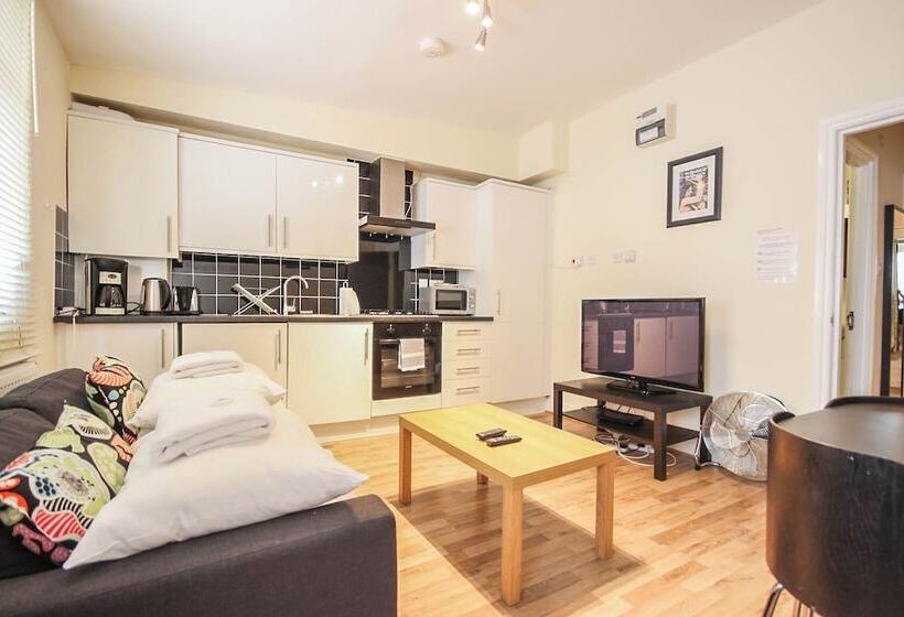 آپارتمان 1 خوابه, Camden Market Apartments