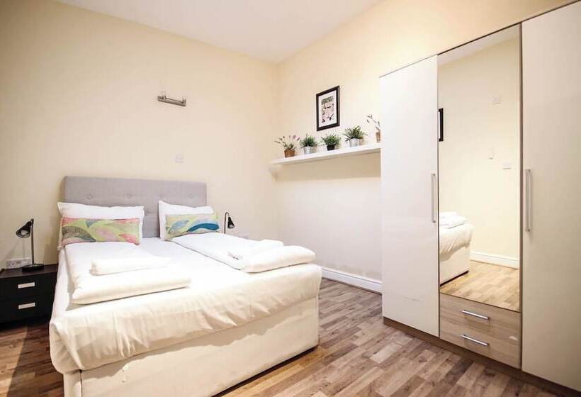 Апартаменты 2 Спальни, Camden Market Apartments