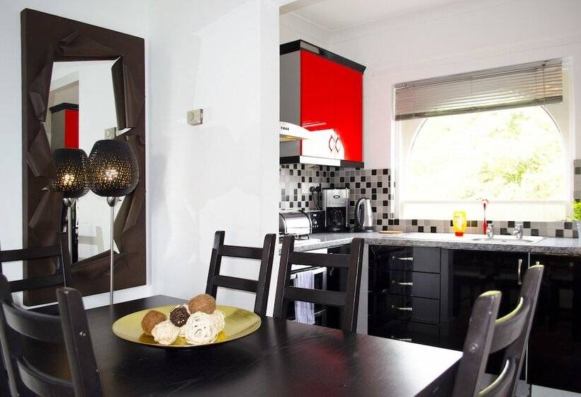 آپارتمان 2 خوابه, Camden Market Apartments