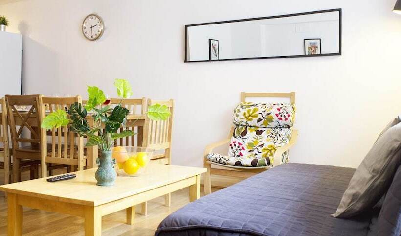 آپارتمان 3 خوابه, Camden Market Apartments