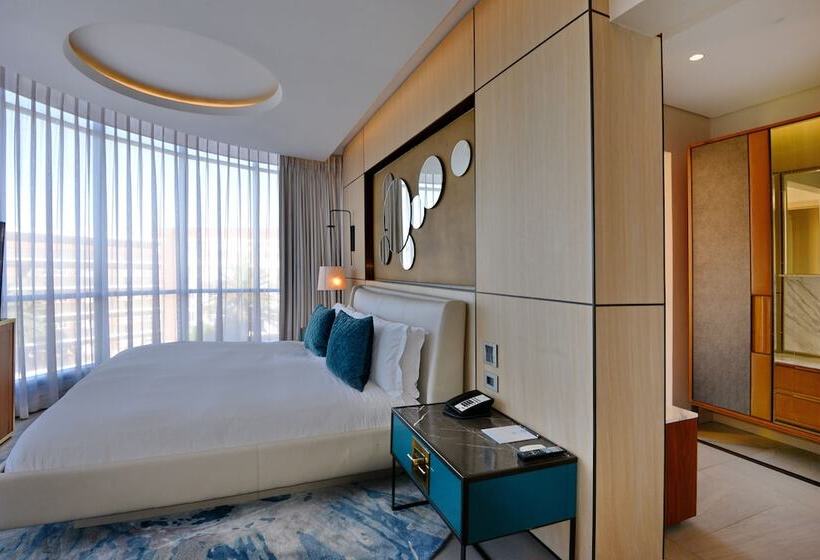 Полулюкс, The Houghton Hotel, Spa, Wellness & Golf