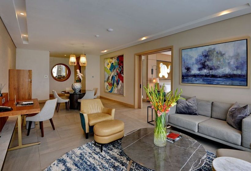 Президентский Люкс, The Houghton Hotel, Spa, Wellness & Golf