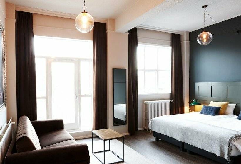 اتاق لوکس, Fosshotel Baron