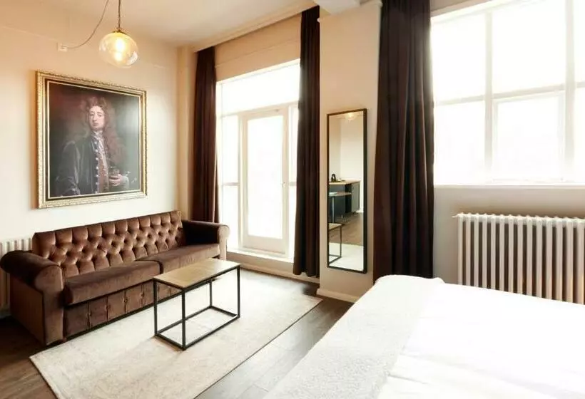 デラックスルーム, Fosshotel Baron