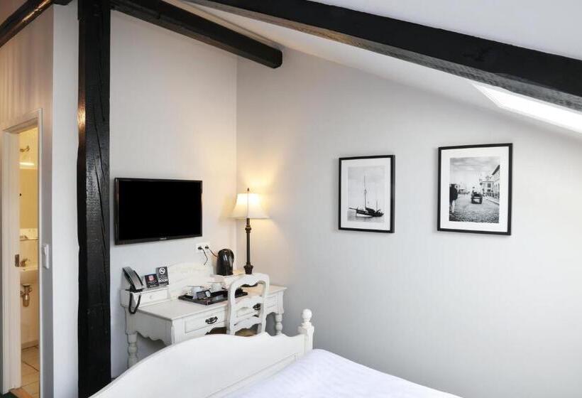 اتاق استاندارد, Fosshotel Baron