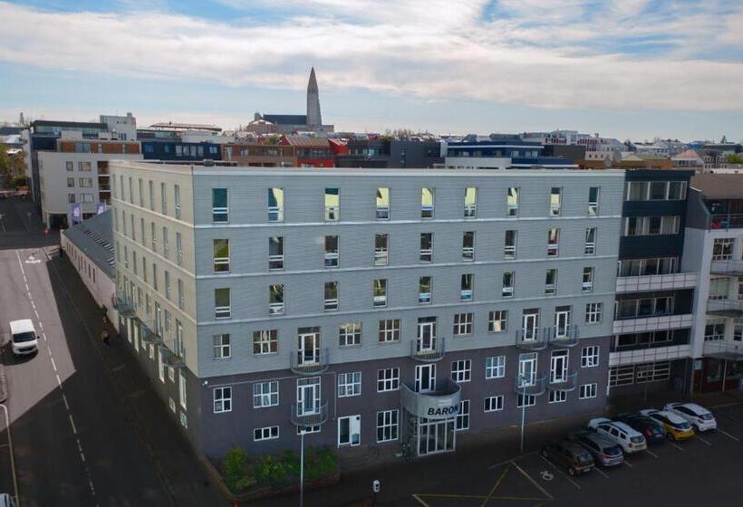 اتاق استاندارد چهار تخته, Fosshotel Baron