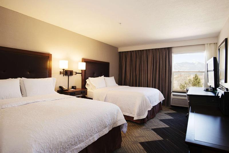 اتاق استاندارد چهار تخته, Fosshotel Baron