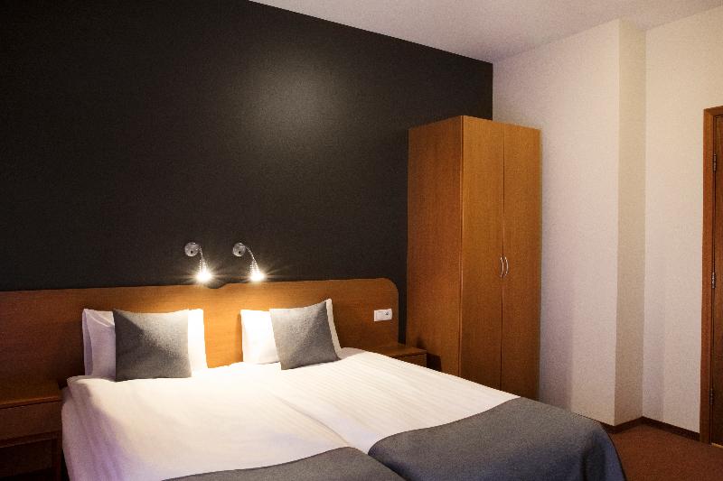 اتاق لوکس, Fosshotel Baron